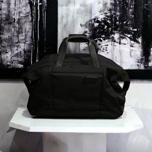 Briggs & Riley weekender carry on